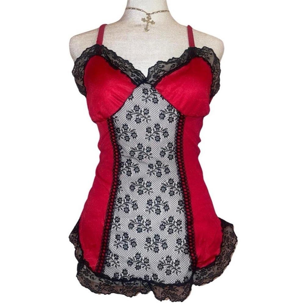 90s grunge lace top